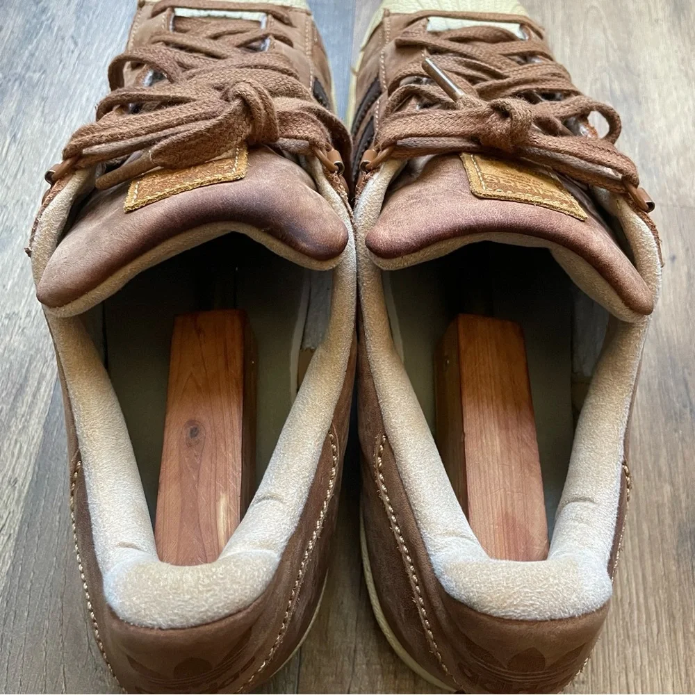 Adidas Men's Brown Sneakers - Picture 6 of 11